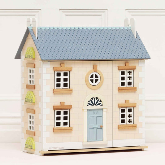 Bay Tree Wooden Dolls House