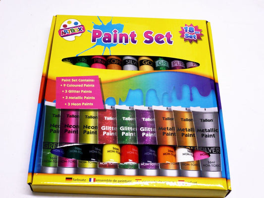 Assorted Paint Set 18 Piece
