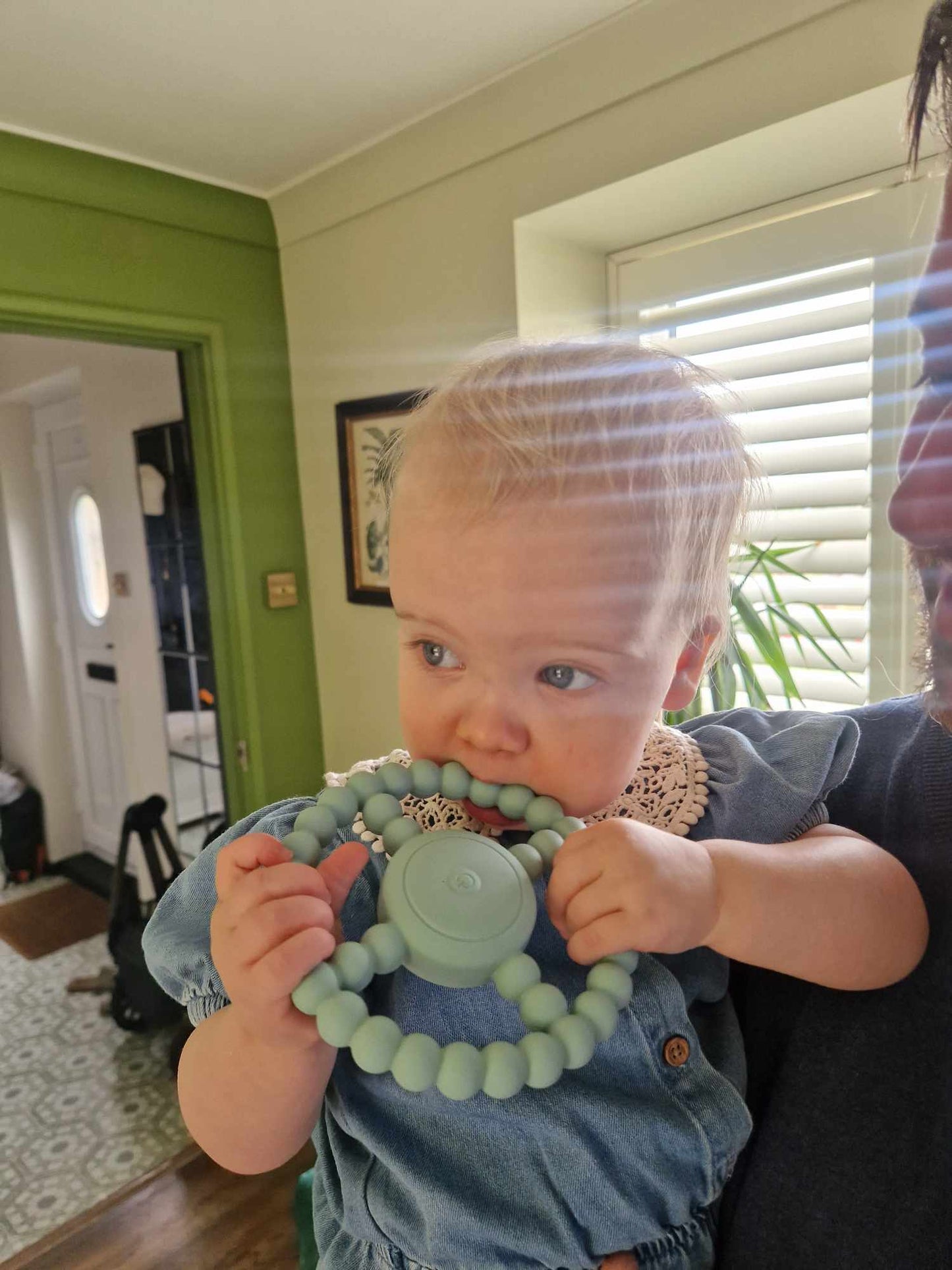 Vibrating Sensory Chew Toy – Autism & Teething Relief